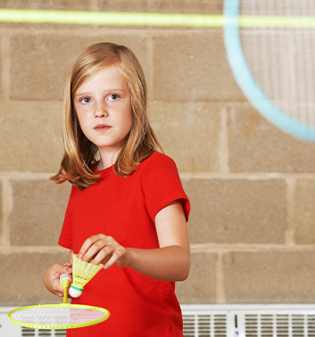 Badminton girl serving 353x378 1